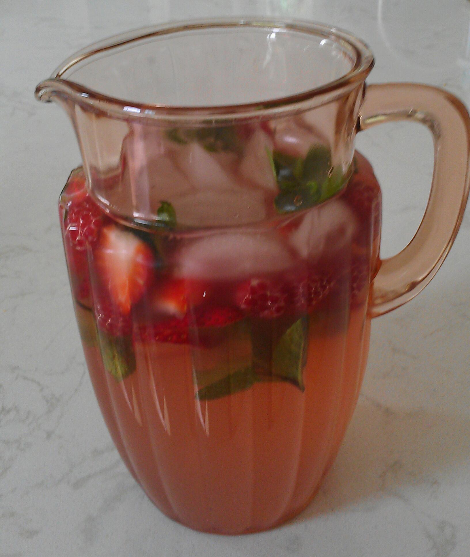 Pomegranate-Berry Spa Water