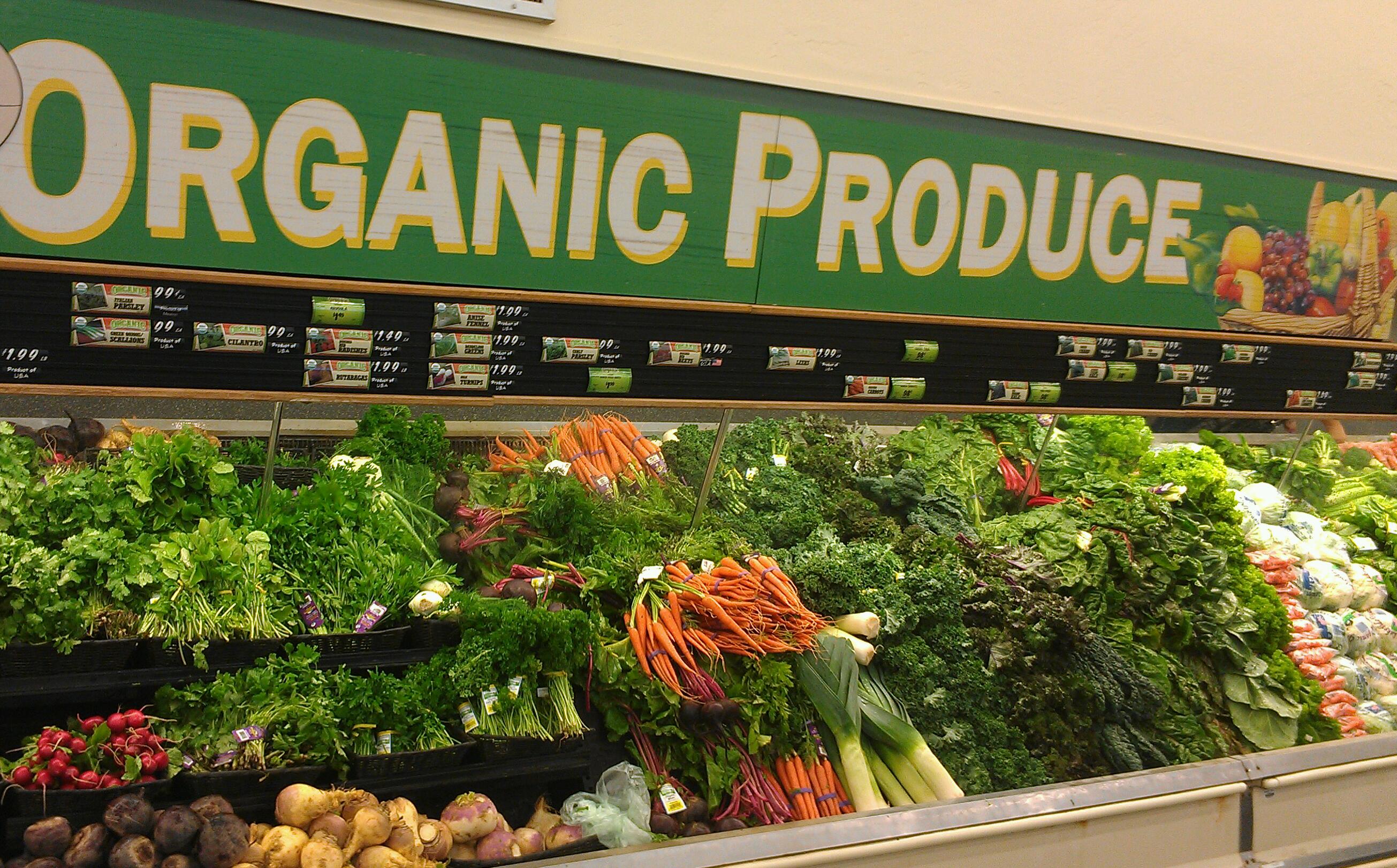 Organic vs. Conventionally Grown Produce: What's the difference?