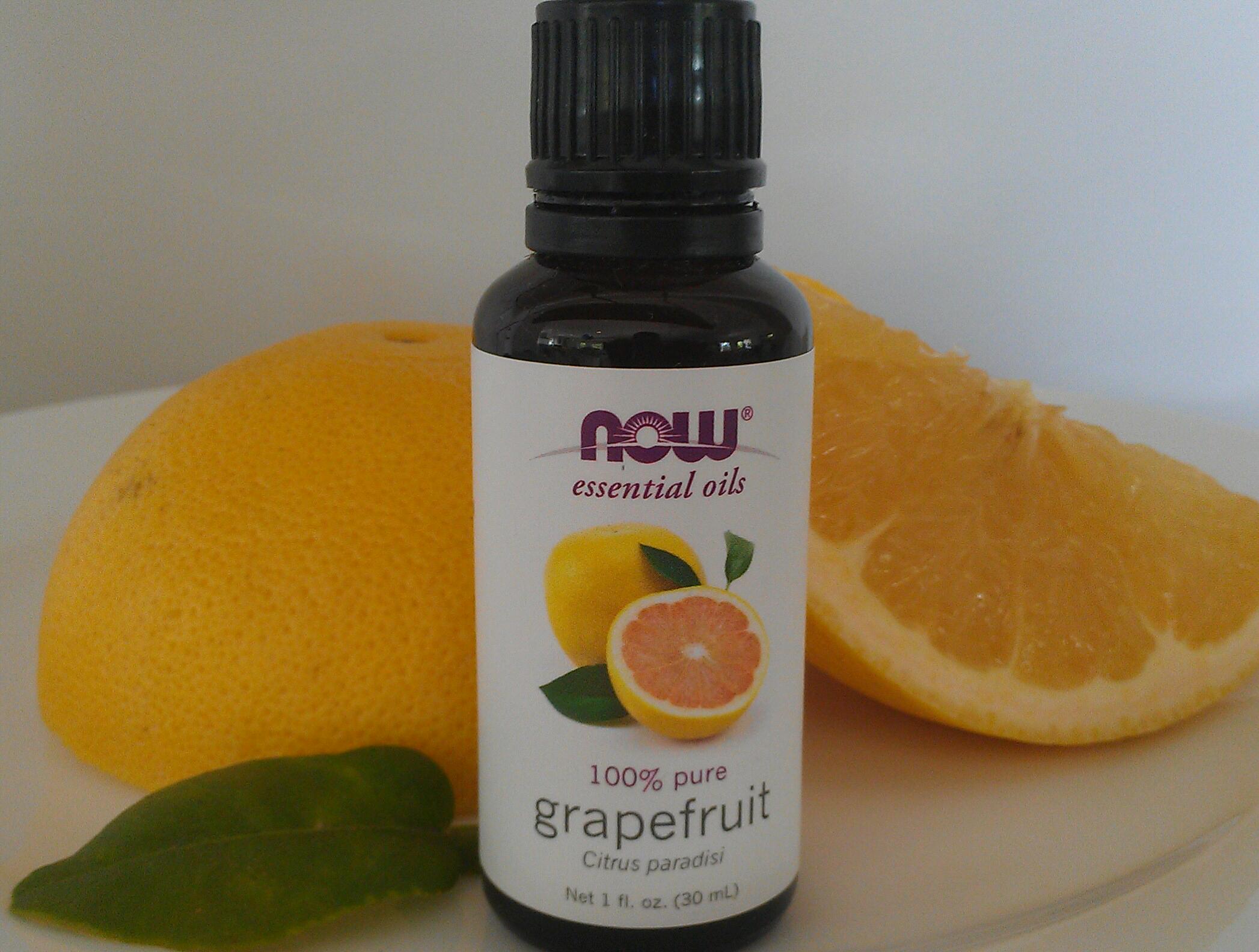 Squash Hunger & Lose Weight by Smelling Grapefruit Essential Oil, Not Lavender